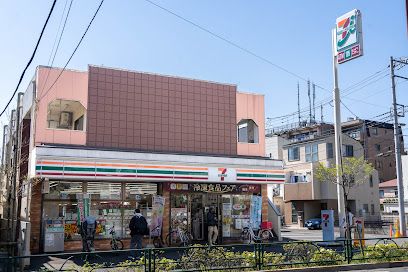 セブンイレブン 田無谷戸店の画像