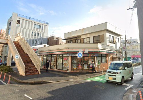 セブンイレブン 船橋湊町店の画像