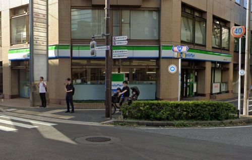 ファミリーマート 船橋湊町一丁目店の画像