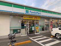 ファミリーマート 田柄豊島園通り店の画像