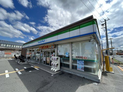 ファミリーマート 堺百舌鳥陵南町店の画像