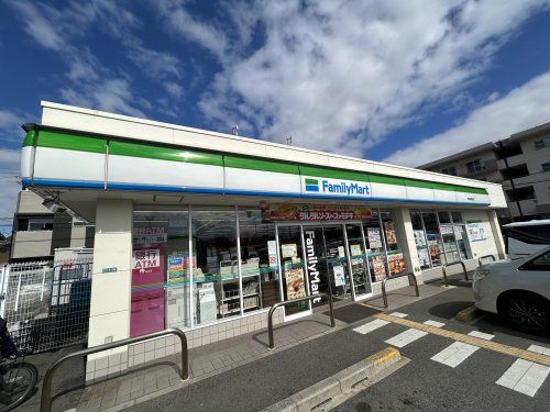 ファミリーマート 堺北長尾町店の画像