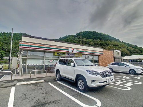 セブンイレブン 宮若山口店の画像