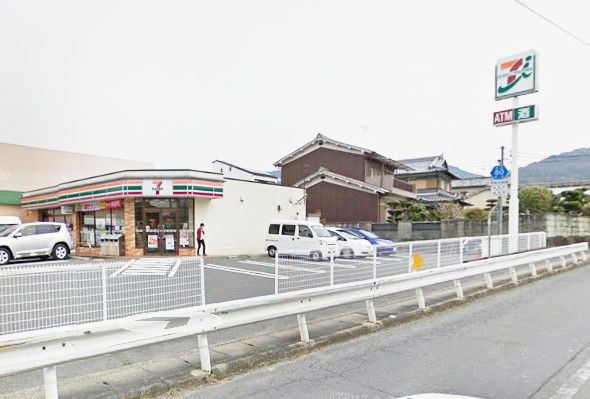 セブンイレブン 奈良高畑町店の画像