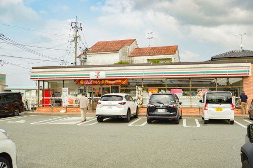 セブンイレブン 宇土南段原町店の画像