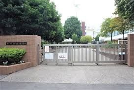 練馬区立光が丘秋の陽小学校の画像