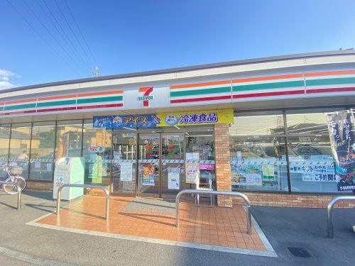 セブンイレブン 堺北花田町4丁店の画像