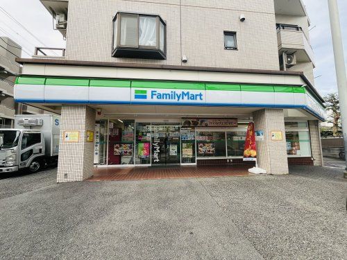 ファミリーマート 小竹向原店の画像