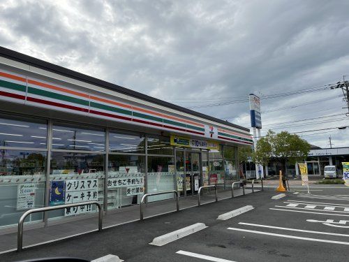 セブンイレブン 八代横手新町店の画像