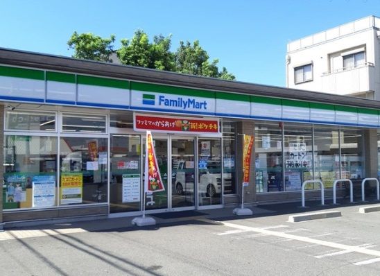 ファミリーマート 吉岡下野田店の画像