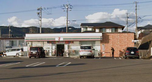 セブンイレブン 光市虹ヶ丘店の画像