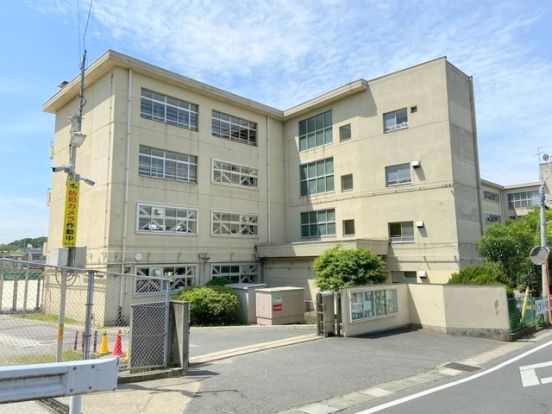 松戸市立第三中学校の画像