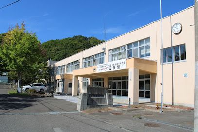 札幌市立簾舞中学校の画像