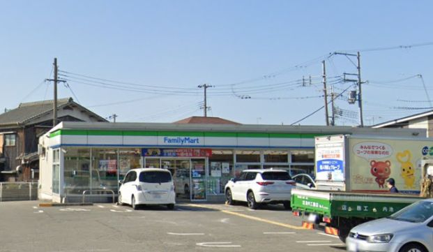 ファミリーマート 六分一店の画像