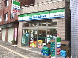 ファミリーマート 西巣鴨三丁目店の画像