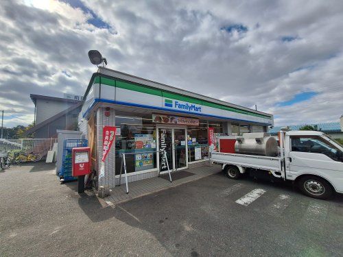 ファミリーマート円明町店の画像