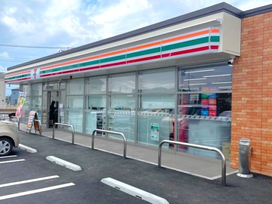 セブンイレブン太田市下田島店	の画像