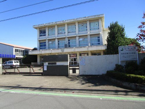 鴻巣市立赤見台第二小学校の画像