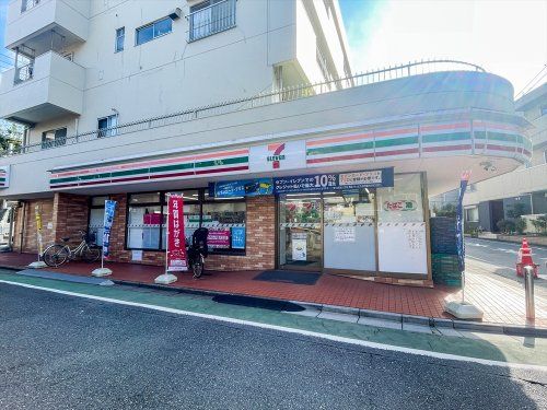 セブンイレブン 練馬貫井5丁目店の画像