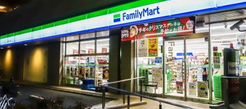 ファミリーマート 本庄西二丁目店の画像