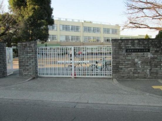 立川市立西砂小学校の画像