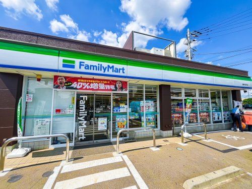 ファミリーマート 清瀬中清戸店の画像