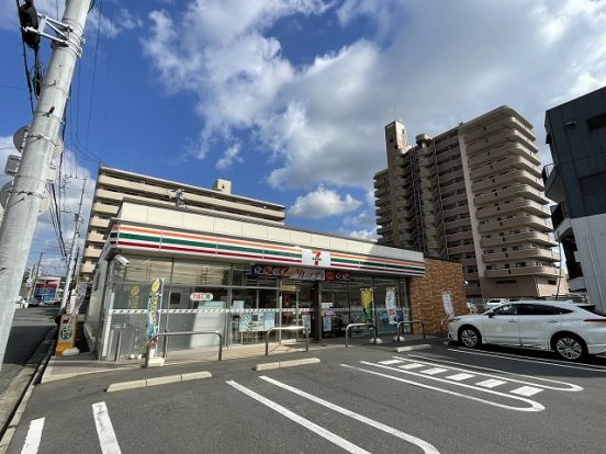 セブンイレブン 周南松保町店の画像