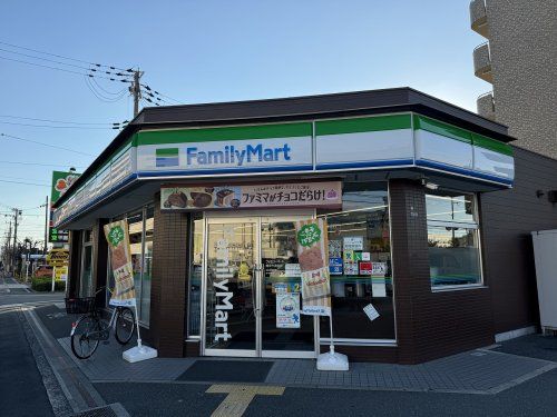 ファミリーマート 鶴見今津北店の画像