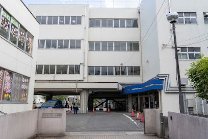 調布市立第一小学校の画像