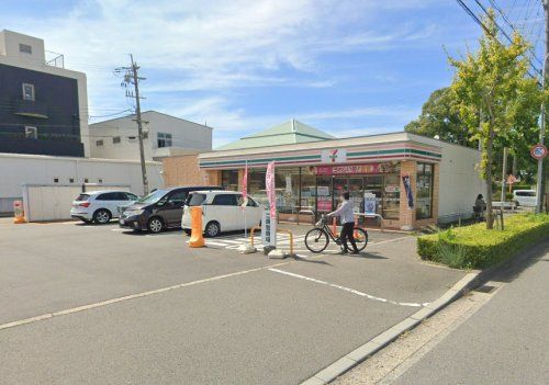 セブンイレブン 和歌山パームシティ前店の画像