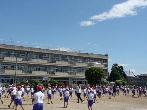 上里町立長幡小学校の画像