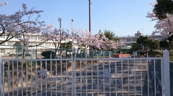 いわき市立郷ケ丘小学校の画像