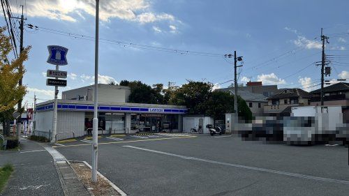 ローソン 豊中熊野町四丁目店の画像