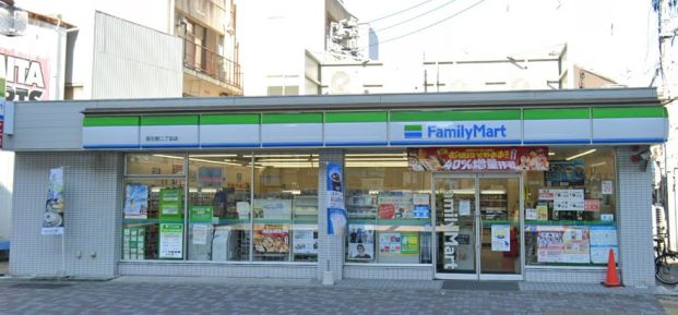 ファミリーマート 那古野二丁目店の画像