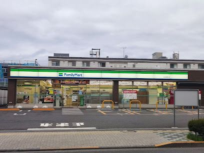 ファミリーマート 立川南通り店の画像