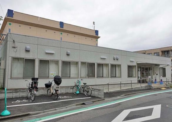 葛飾区立 こすげ地区図書館の画像