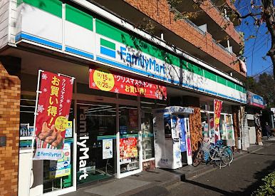 ファミリーマート 新桜台店の画像