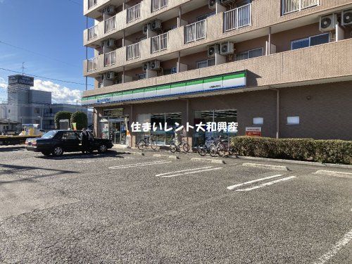 ファミリーマート 座間郵便局前店の画像