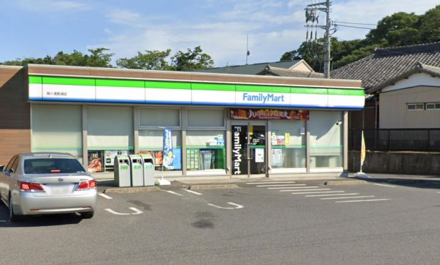 ファミリーマート 袖ヶ浦長浦店の画像