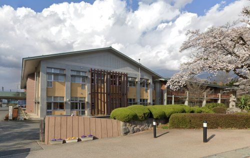北杜市立明野中学校の画像