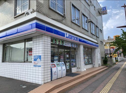 ローソン 長野県庁前店の画像