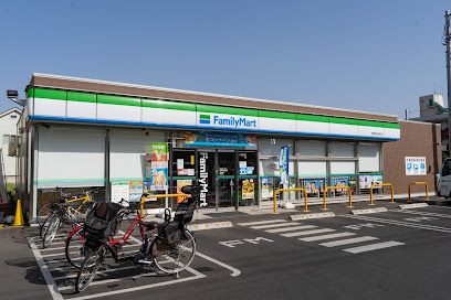 ファミリーマート 西東京向台町店の画像