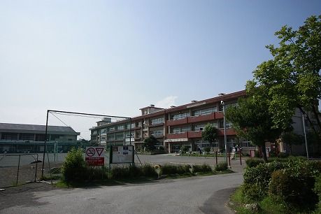 塚沢小学校の画像