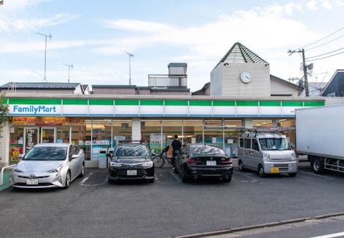 ファミリーマート 原町二丁目店の画像