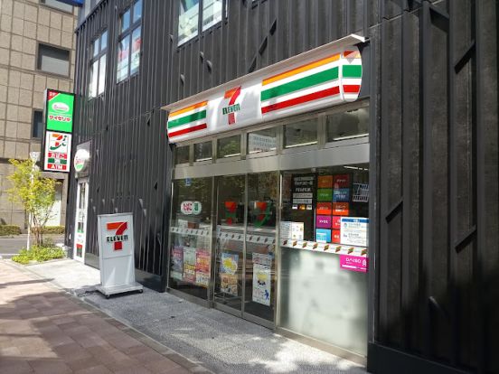 セブンイレブン 八丁堀1丁目店の画像