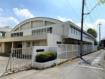 府中市立府中第八小学校の画像