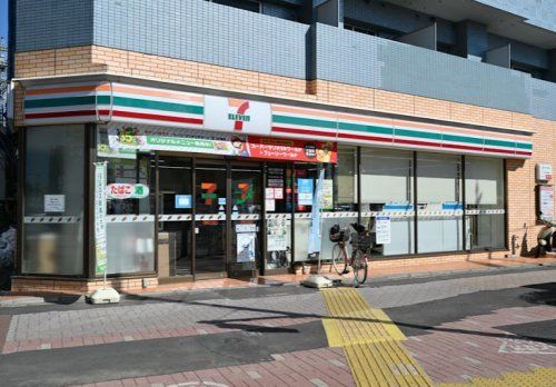 セブンイレブン 練馬3丁目店の画像