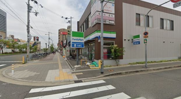 ファミリーマート 南加賀屋二丁目店の画像