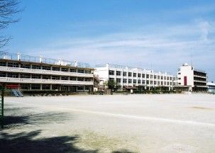 入間市立東金子小学校の画像