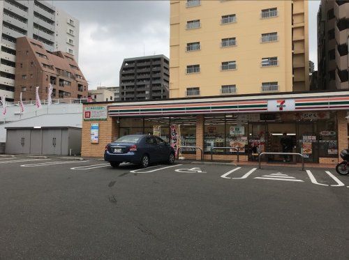 セブンイレブン 福岡浄水通り店の画像